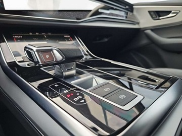 Audi Q7 II SUV Facelifting  3.0 45 TDI 231KM 2021 Audi Q7 Matrixy, aktywny tempomat, skretna tylna os, pneumatyka 3.0 231KM, zdjęcie 16