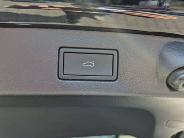 Volkswagen Arteon Fastback Facelifting 2.0 TSI 190KM 2023 Volkswagen Arteon R-line FULL LED Zadbany Fv23 podgrzewane tylne fotele, zdjęcie 26