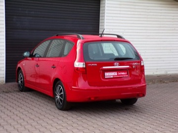 Hyundai i30 I CW Facelifting 1.4 DOHC 109KM 2010 Hyundai i30 Klimatyzacja / Gwarancja / 1.4 / 109KM, zdjęcie 8