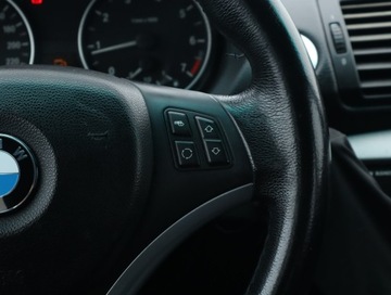 BMW Seria 1 E81/E87 Hatchback 5d E87 1.6 116i 122KM 2007 BMW 1 116i, Klima, Parktronic, zdjęcie 18