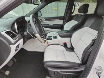 Jeep Grand Cherokee IV 2021 Jeep Grand Cherokee Trackhawk 2021 6.2l 6.2 Benzyna 707KM, zdjęcie 7