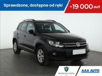 Volkswagen Tiguan I SUV Facelifting 1.4 TSI BlueMotion 122KM 2012 VW Tiguan 1.4 TSI, Salon Polska, Klima