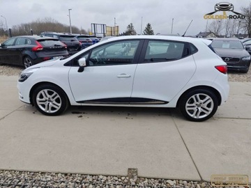 Renault Clio IV Grandtour Facelifting 0.9 TCe 90KM 2018 Renault Clio 0,9 TCE 90KM klima elektryka navi grz.fot.usb. oplacony 90KM, zdjęcie 8