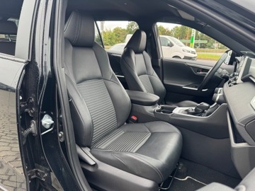 Toyota RAV4 V SUV 2.5 Hybrid Dynamic Force 222KM 2021 Toyota RAV4 2.5 Hybrid Black Edition by JBL 4x4 V, zdjęcie 24