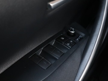 Toyota Corolla XII Sedan 1.5 VVT-i 125KM 2022 Toyota Corolla 1.5 VVT-i, Salon Polska, zdjęcie 16