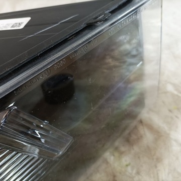 DODGE RAM 1500 13-18 SVĚTLO PŘEDNÍ LEVÝ USA