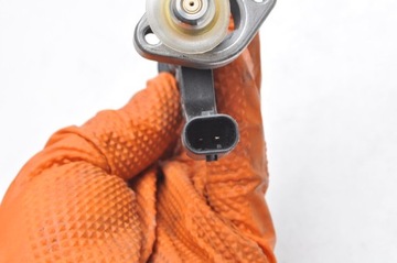 BMW F20 F21 F22 F30 F45 F46 MINI F57 1.5 2.0I VSTŘIKOVAČE 0261500484 7639990-05