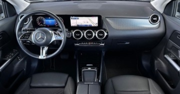 Mercedes GLA II Off-roader Facelifting 2.0 220 190KM 2025 Mercedes-Benz GLA SalonPL 4Matic Nawigacja LED Kamera360 CarPlayAndroid Al, zdjęcie 4
