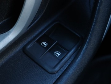 Skoda Fabia II Hatchback 1.2 i HTP 60KM 2009 Skoda Fabia 1.2, Klima, El. szyby, zdjęcie 14