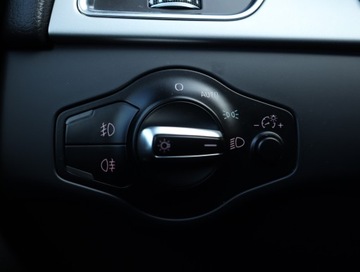 Audi A5 8T Cabriolet 2.0 TDI 170KM 2012 Audi A5 2.0 TDI, 167 KM, Xenon, Bi-Xenon, Klima, zdjęcie 21