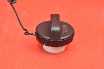 КРЫШКА ТОПЛИВНОГО БАКА TOYOTA AVENSIS T27 2.2 D-CAT 150 KM 09-11