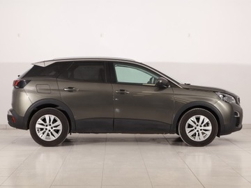 Peugeot 3008 II Crossover 1.2 PureTech 130KM 2017 Peugeot 3008 1.2 PureTech, Salon Polska, zdjęcie 5