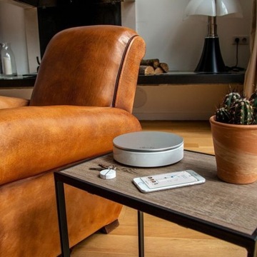 Somfy zestaw alarmowy Home Alarm Advanced Max czujnik ruchu kamera wifi