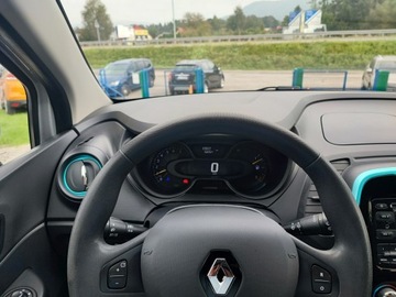 Renault Captur I Crossover 0.9 Energy TCe 90KM 2015 Renault Captur Niski przebieg + pełny serwis, zdjęcie 10