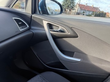 Opel Astra J GTC 1.4 Turbo ECOTEC 140KM 2013 OPEL ASTRA J 1 Własciciel Stan Perfekcyjny Serwis do 2025 do konca, zdjęcie 29