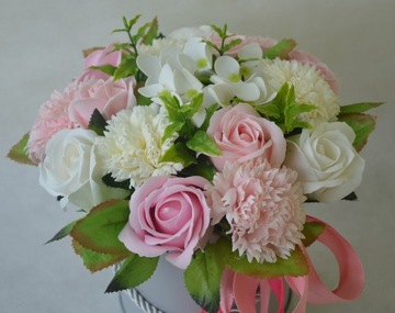 ЦВЕТОЧНАЯ КОРОБКА МЫЛЬНЫЕ ЦВЕТЫ ДЛЯ ПОДАРОЧНОГО БУКЕТА