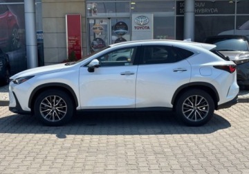Lexus NX II SUV Facelifting 2.5 350h 243KM 2024 Lexus NX Lexus NX 350h Prestige Design Tazuna ASO Salon Pl Fv23, zdjęcie 16