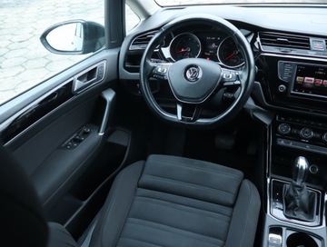 Volkswagen Touran III 1.8 TSI 180KM 2016 VW Touran 1.8 TSI, Salon Polska, Serwis ASO, zdjęcie 6