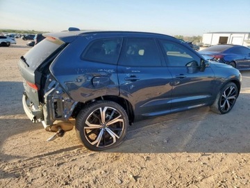 Volvo XC60 II 2025 Volvo XC 60 ultra, 2025r., 4x4, 2.0L 2.0 Benzyna 247KM, zdjęcie 2