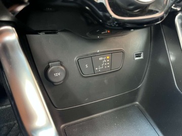 Citroen C3 Aircross  I Crossover Facelifting 1.2 PureTech 130KM 2024 Citroen C3 Aircross 1.2 benzyna 130 KM automat 17 tys. km zarej w PL, zdjęcie 18