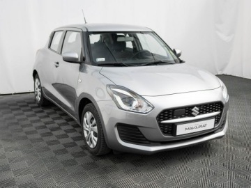 Suzuki Swift VI Hatchback Facelifting 1.2 DualJet SHVS 83KM 2021 Suzuki Swift WD6503P#1.2 Dualjet SHVS Premium, zdjęcie 2