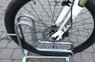 ПОДСТАВКА ДЛЯ ВЕЛОСИПЕДОВ RAD 2 ОЦИНКОВАННАЯ ДЛЯ ВЕЛОСИПЕДОВ HIT