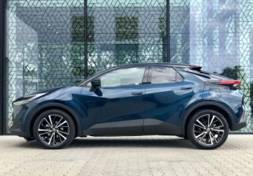 Toyota C-HR II SUV 2.0 Hybrid Dynamic Force 197KM 2023 Toyota C-HR C-HR Executive Rej. 2024 FV23 Salon PL Serwis ASO 1 wl., zdjęcie 2