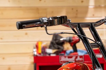 Рукоятки BILTWELL KUNG FU 22MM RED