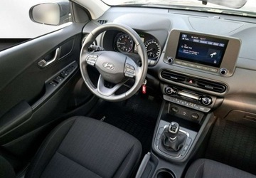 Hyundai Kona I Crossover Facelifting 1.0 T-GDI 120KM 2021 Hyundai Kona Hyundai Kona Salon Polska Serwis A.S.O Bezwypadkowy 1-Wl., zdjęcie 11