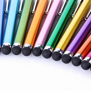 Универсальный черный стилус для сенсорного экрана.