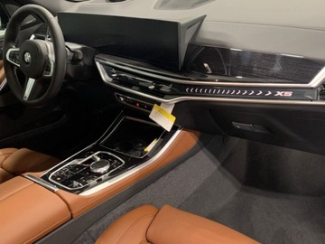 BMW X5 G05 SUV Facelifting 3.0 30d 298KM 2025 BMW X5 xDrive30d Sport Suv 3.0 (298KM) 2025, zdjęcie 10