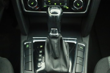 Skoda Superb II Kombi 2.0 TDI CR DPF 170KM 2013 Skoda Superb 2.0 TDI, Salon Polska, 167 KM, DSG, zdjęcie 14