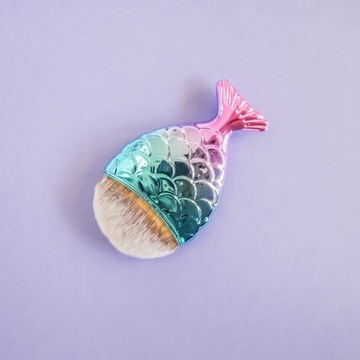 РЫБНАЯ ЩЕТКА ДЛЯ УДАЛЕНИЯ ПЫЛИ С МАКИЯЖА НОГТЕЙ