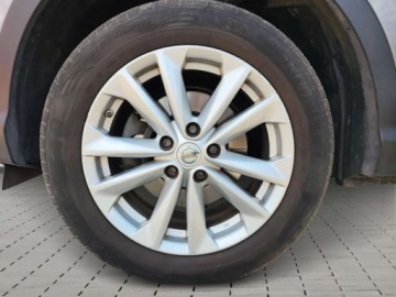 Nissan Qashqai II Crossover 1.6 dCi 130KM 2016 Nissan Qashqai Salon PL 4X4 1,6T diesel manual 1.6 Diesel 130KM, zdjęcie 17