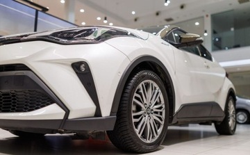 Toyota C-HR I Crossover Facelifting 2.0 Hybrid Dynamic Force 184KM 2021 Toyota C-HR 2.0 Hybrid Executive VIP 2.0 Hybryda 184KM, zdjęcie 36
