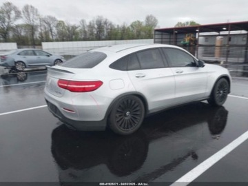 Mercedes GLC C253 2018 Mercedes-Benz GLC 2018 MERCEDES-BENZ AMG GLC 43 COUPE 4MATIC 3.0 Benzyna, zdjęcie 3