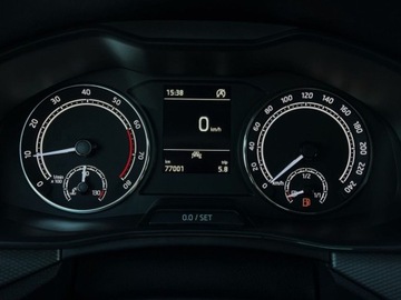 Skoda Kamiq Crossover 1.0 TSI 110KM 2022 Skoda Kamiq 1.0TSI 110KM Ambition SalonPL SerwisASO Acc Smartlink Led 110KM, zdjęcie 21