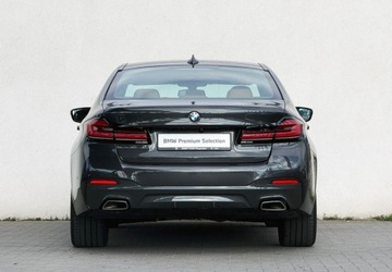 BMW Seria 5 G30-G31 Limuzyna Facelifting 3.0 530d 286KM 2022 BMW Seria 5 530d 285KM xDrive 4x4 M Sport HiFi HeadUP Adapt. LED M Pro FV23, zdjęcie 4