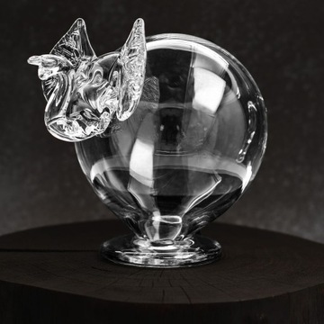 Большая стеклянная копилка СЛОН, бесцветная, прозрачная, легко разбить.