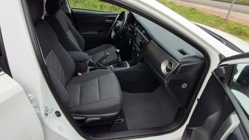 Toyota Auris II Hatchback 5d Valvematic 130 132KM 2014 Toyota Auris _1.6, zdjęcie 7