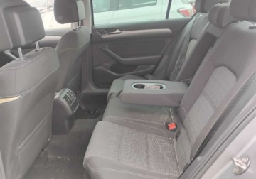 Volkswagen Passat B8 Limousine Facelifting 1.5 TSI EVO 150KM 2021 Volkswagen Passat 2021r, 1.5TSI. AUTOMAT. Uszkodzony lewy przod i tyl. Je, zdjęcie 9