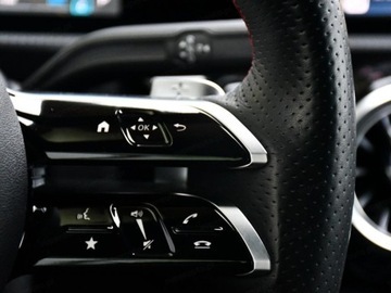 Mercedes Klasa A W177/V177 Hatchback Facelifting 2.0 200d 150KM 2025 MERCEDES-BENZ A Klasa 200 d AMG Line 2.0 150KM, zdjęcie 10