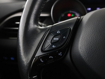 Toyota C-HR I Crossover Facelifting 2.0 Hybrid Dynamic Force 184KM 2020 Toyota C-HR 184KM kamera grzane fotele ACC, zdjęcie 30