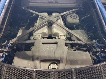 Audi R8 II Coupe 5.2 V10 540KM 2017 Audi R8 Coupe 5.2 Quattro 2017 5.2l 5.2 Benzyna 540KM, zdjęcie 3