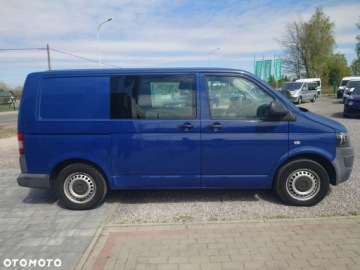 Volkswagen Caravelle T5 Caravelle Facelifting długi rozstaw osi 2.0 TDI 140KM 2010 Volkswagen Transporter dla osoby niepełnosprawnej, zdjęcie 6