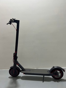 Электрический самокат OEM-XIAOMI 350 Вт + ПРИЛОЖЕНИЕ + ПОДАРОК