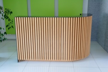 Стойка ресепшн R162 рейка 200х110см