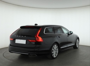 Volvo V90 II Kombi 2.0 T8 390KM 2019 Volvo V90 T8 Twin Engine AWD, 4X4, Automat, zdjęcie 4