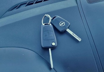 Opel Corsa D Hatchback 5d Facelifting 1.4 87KM 2013 Opel Corsa LIFT Wyjatkowa 1.4 16V Benzyna BOGATA WERSJA Oryginal ZADBANA, zdjęcie 11