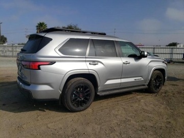 Toyota Sequoia II 2024 Toyota Sequoia 2024, 3.4L, 4x4, SR5, porysowany lakier 3.4 Hybryda 437KM, zdjęcie 2